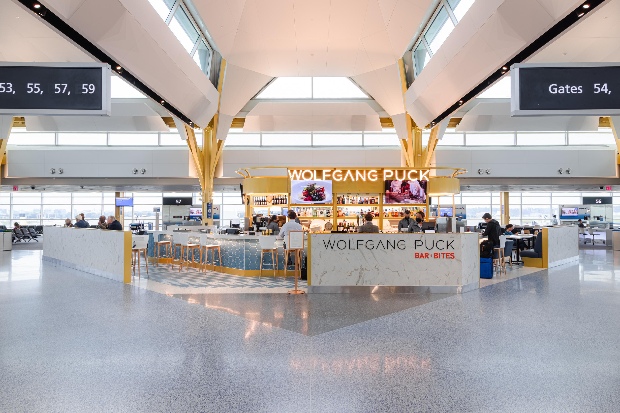 Wolfgang Puck Bar + Bites, Washington | ELM Surfaces | Porcelain ...