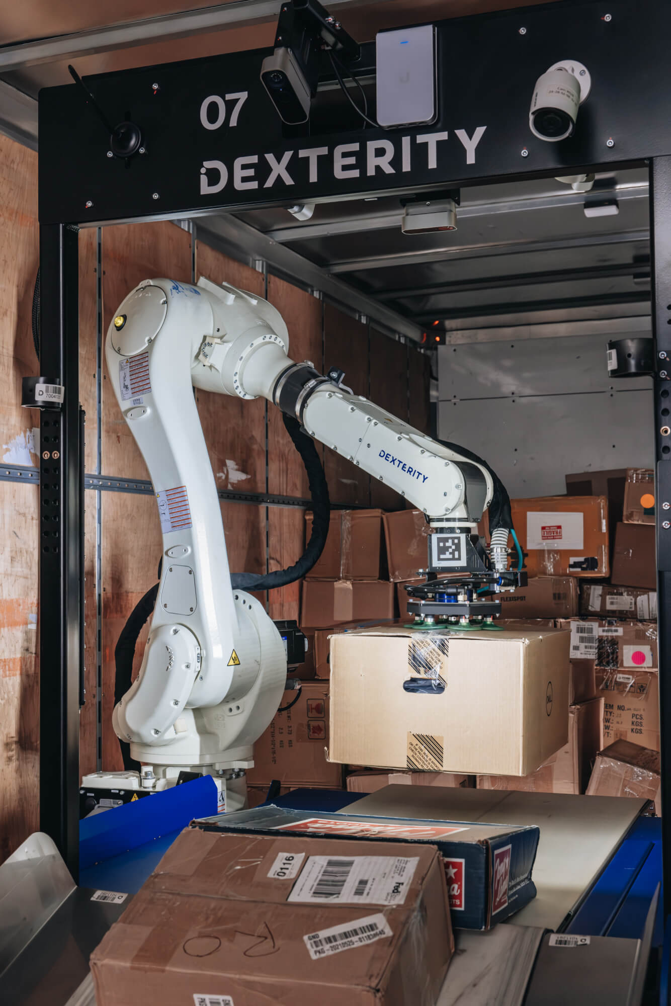 Robotic Truck Loading and Unloading | Products | Dexterity