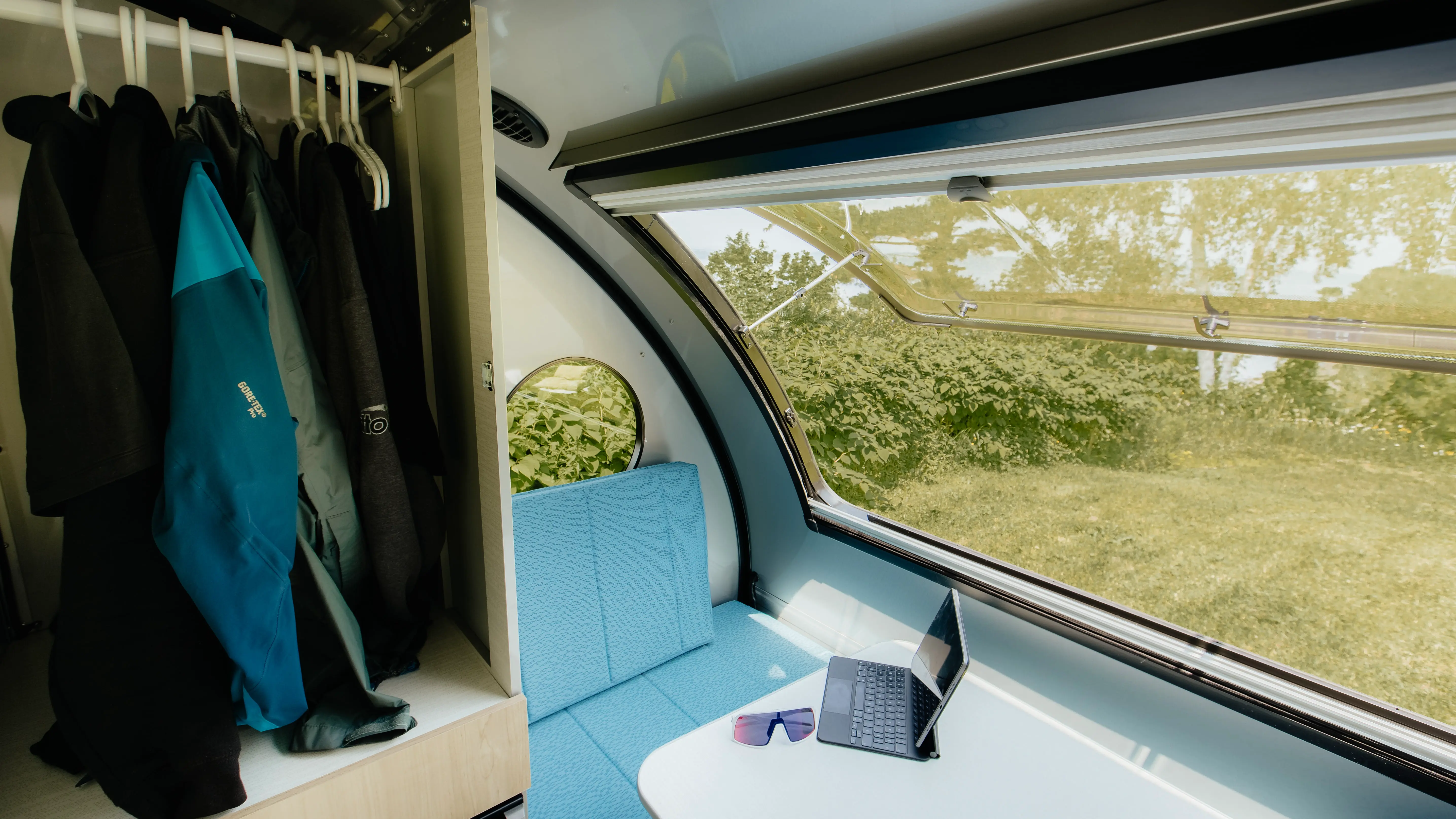 F1743 Alto F Series Safari Condo
