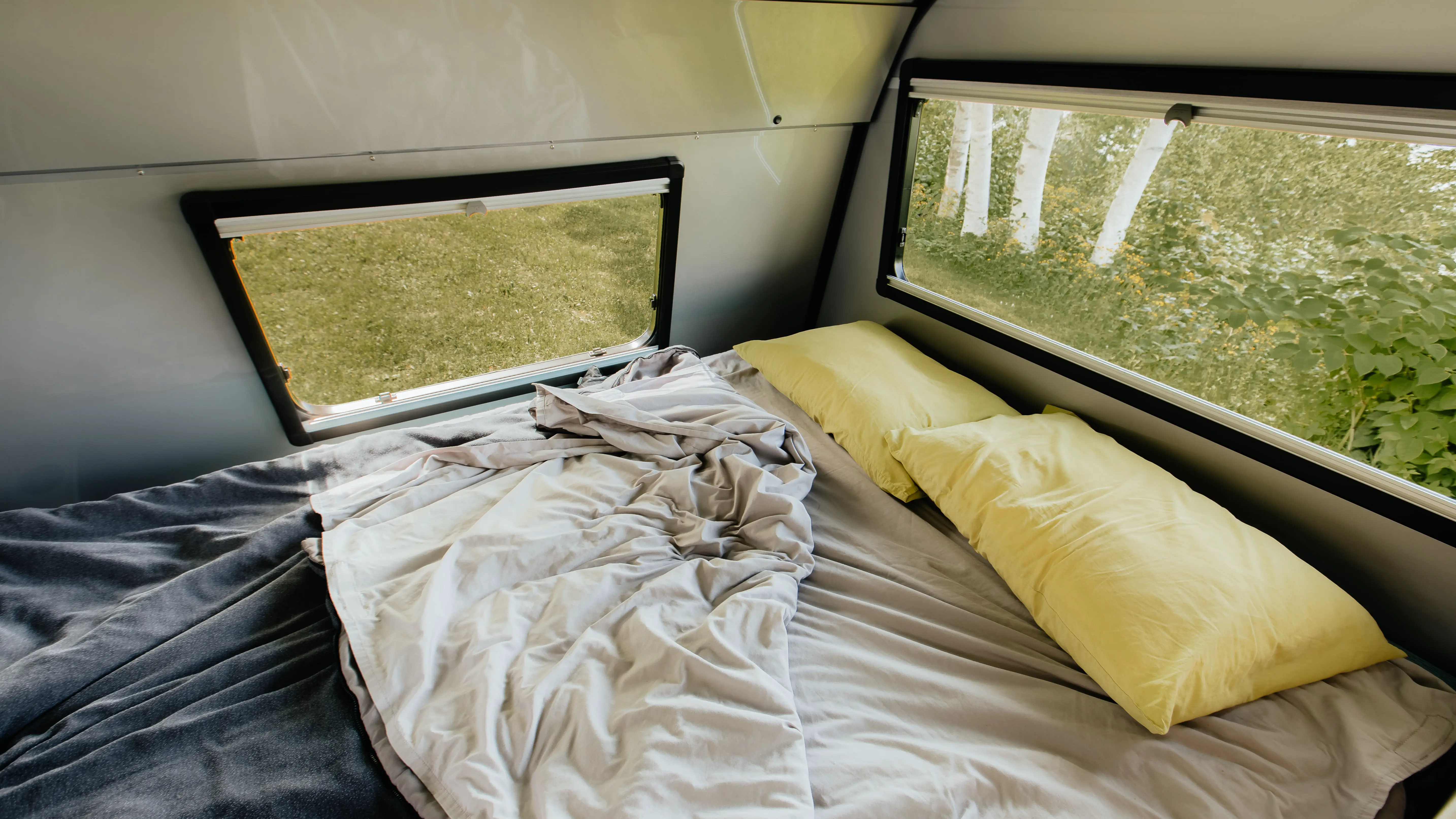 F1743 Shipping Alto F Series Safari Condo