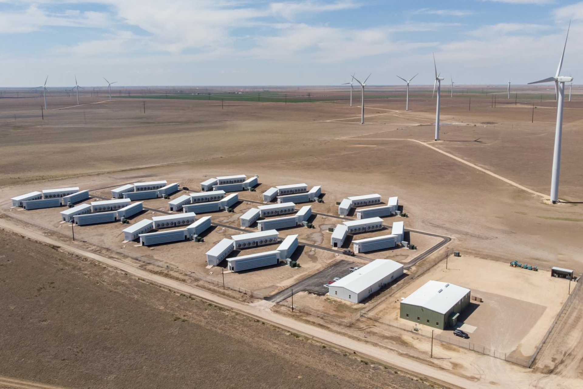 Data center experts on energy use for AI 'Calm the heck down'