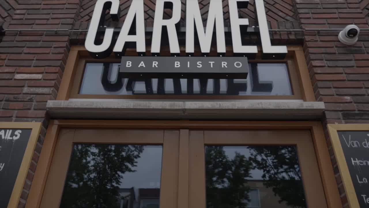 Carmel Den Helder