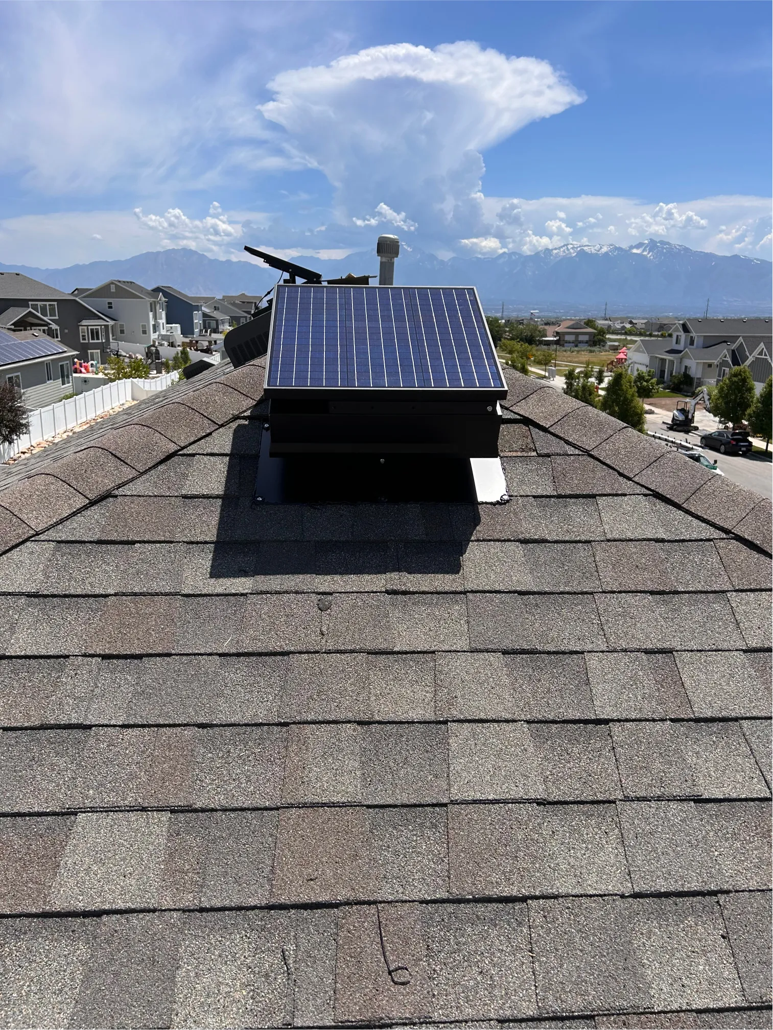 Do Solar Powered Roof Vents Work - Rescreening Masters