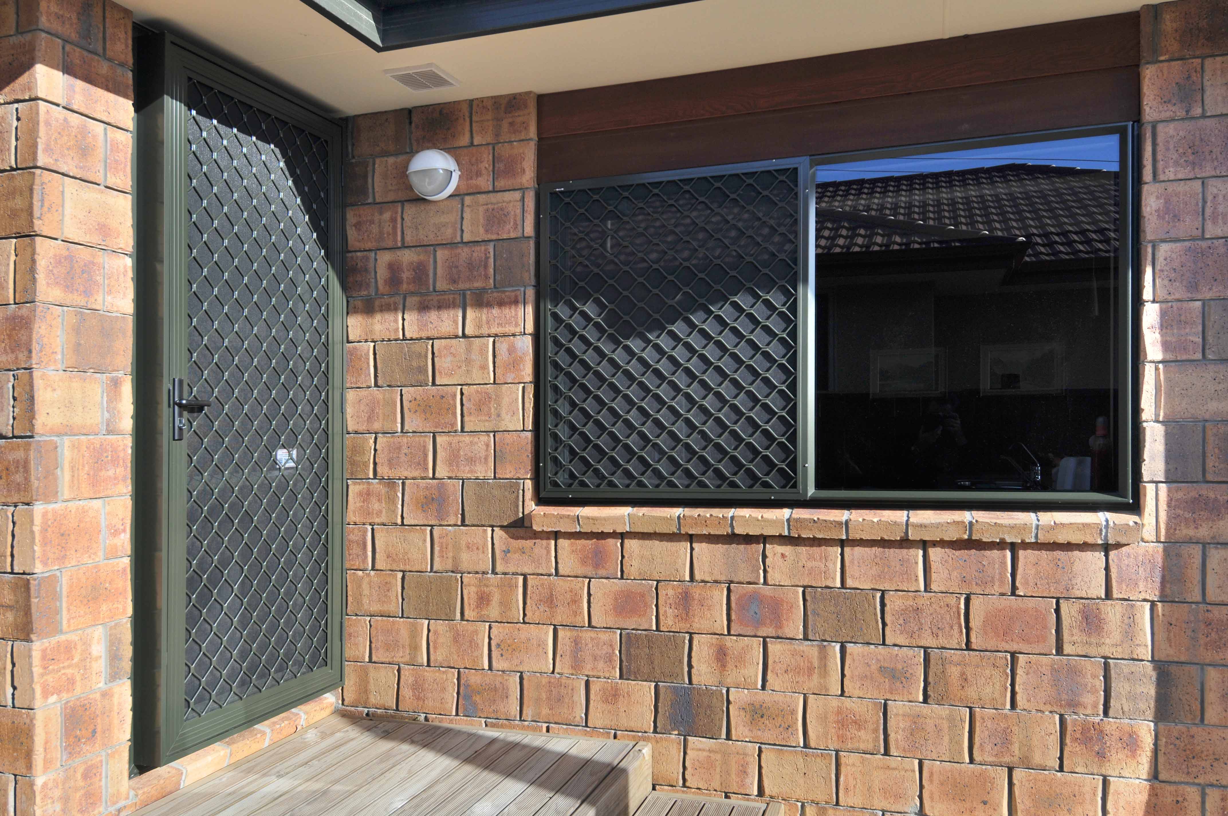 McCraes Diamond Grill Security Windows