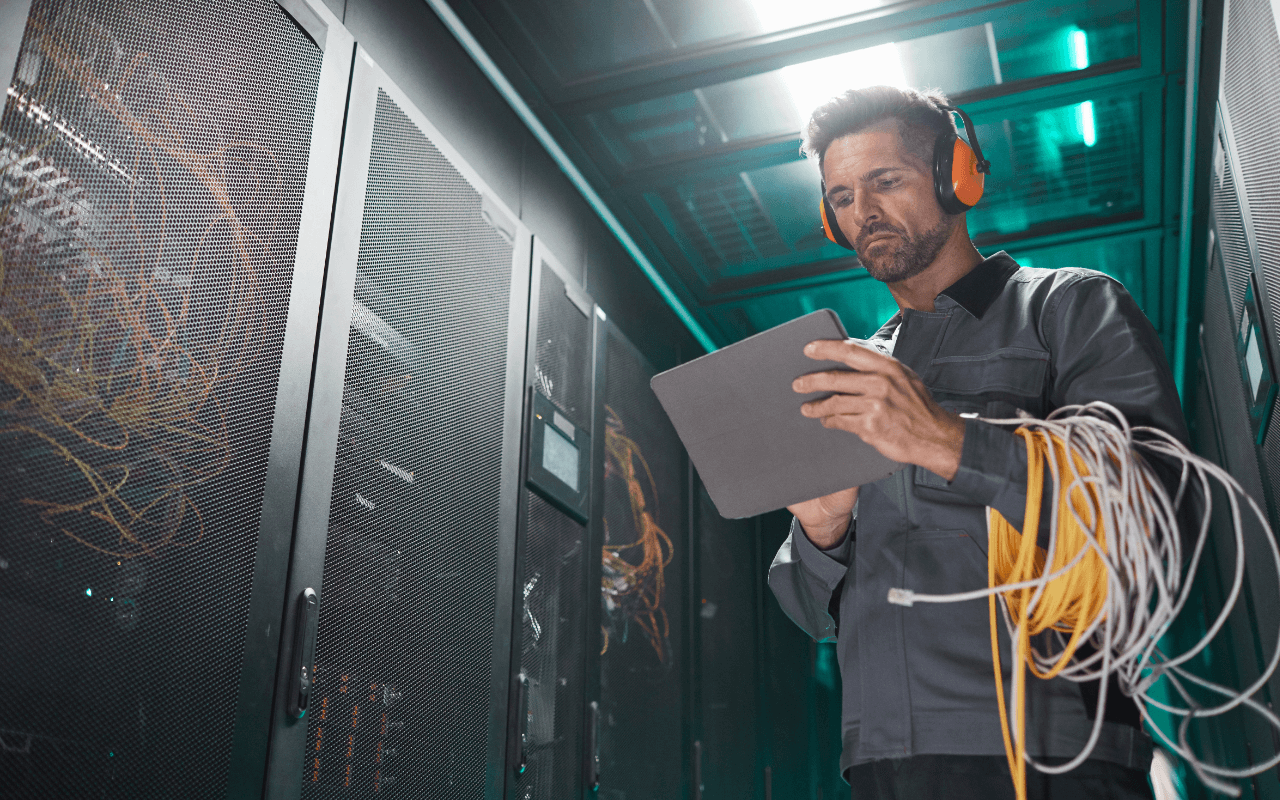 Network Engineer Resume (with Samples & Tips)