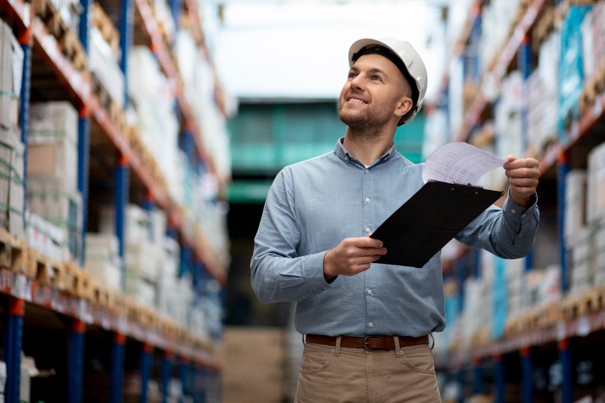 Job Winning Supply Chain Manager Resume | Expert Tips with Examples