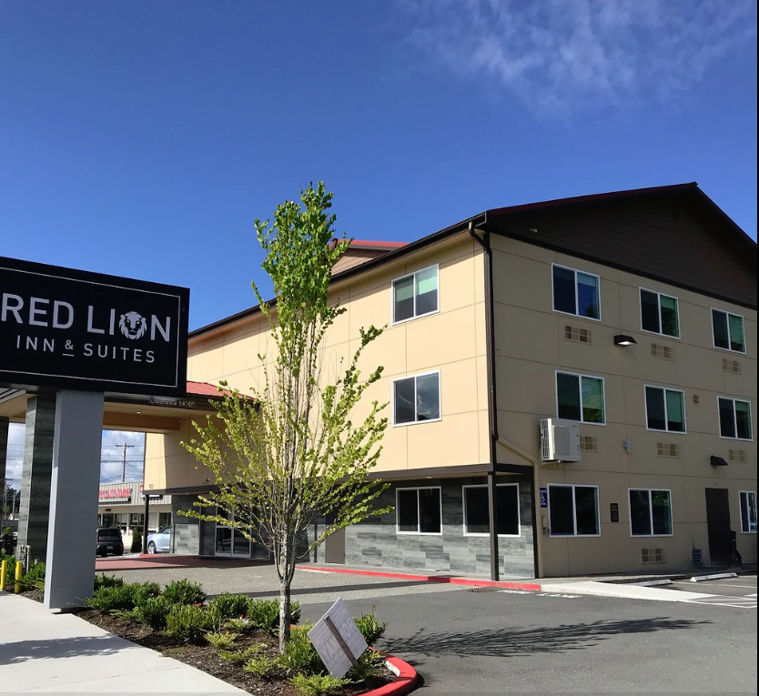 IHB Architects - Red Lion Hotel Exterior Rennovation