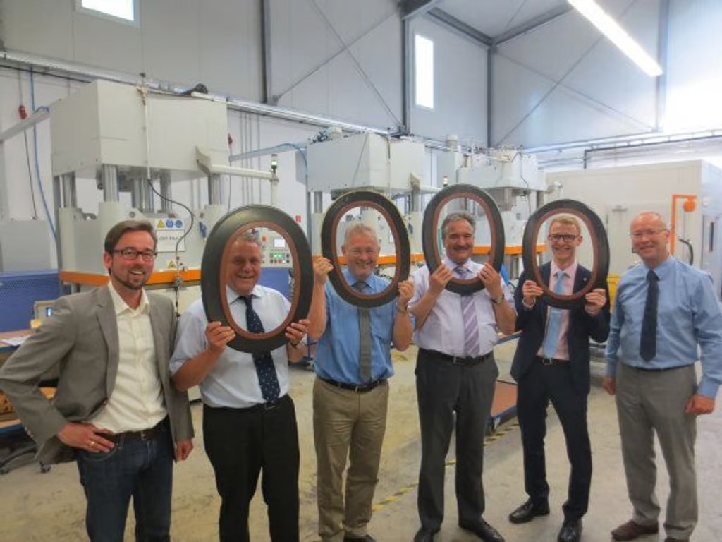 Ace Advanced Composite Engineering Gmbh – IXXY