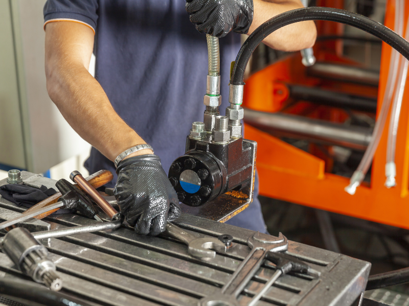 Choosing the Right Hydraulic Repair Service EGO Hydraulics Tampa