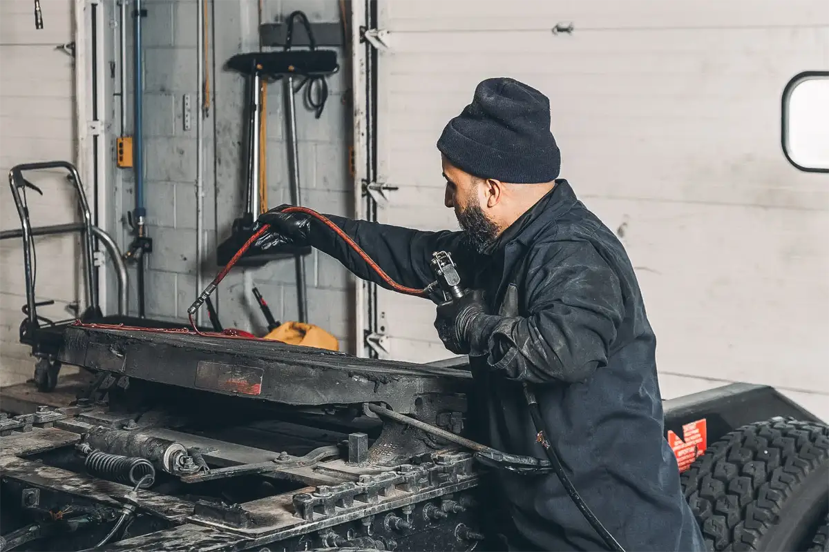 Diesel mechanic performing preventive maintenance services in North Las Vegas, NV