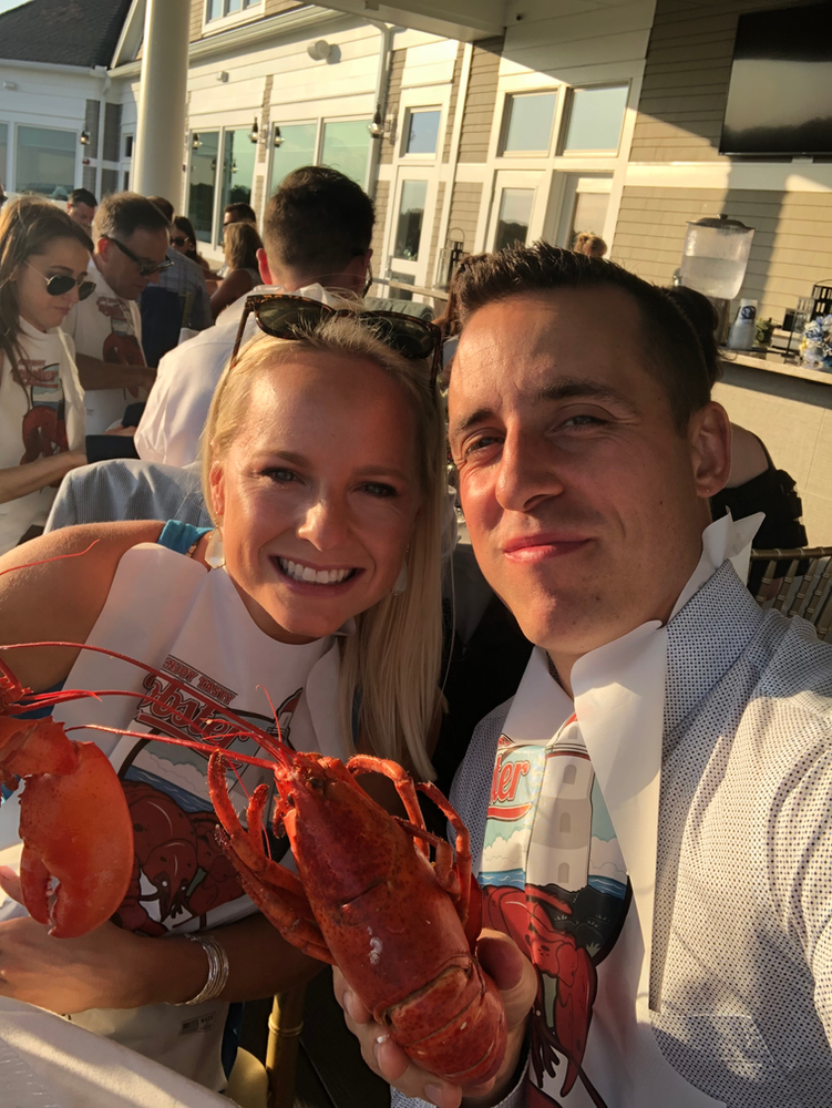 2020FIT How to Survive a Weekend of Binge Eating (with some drinking