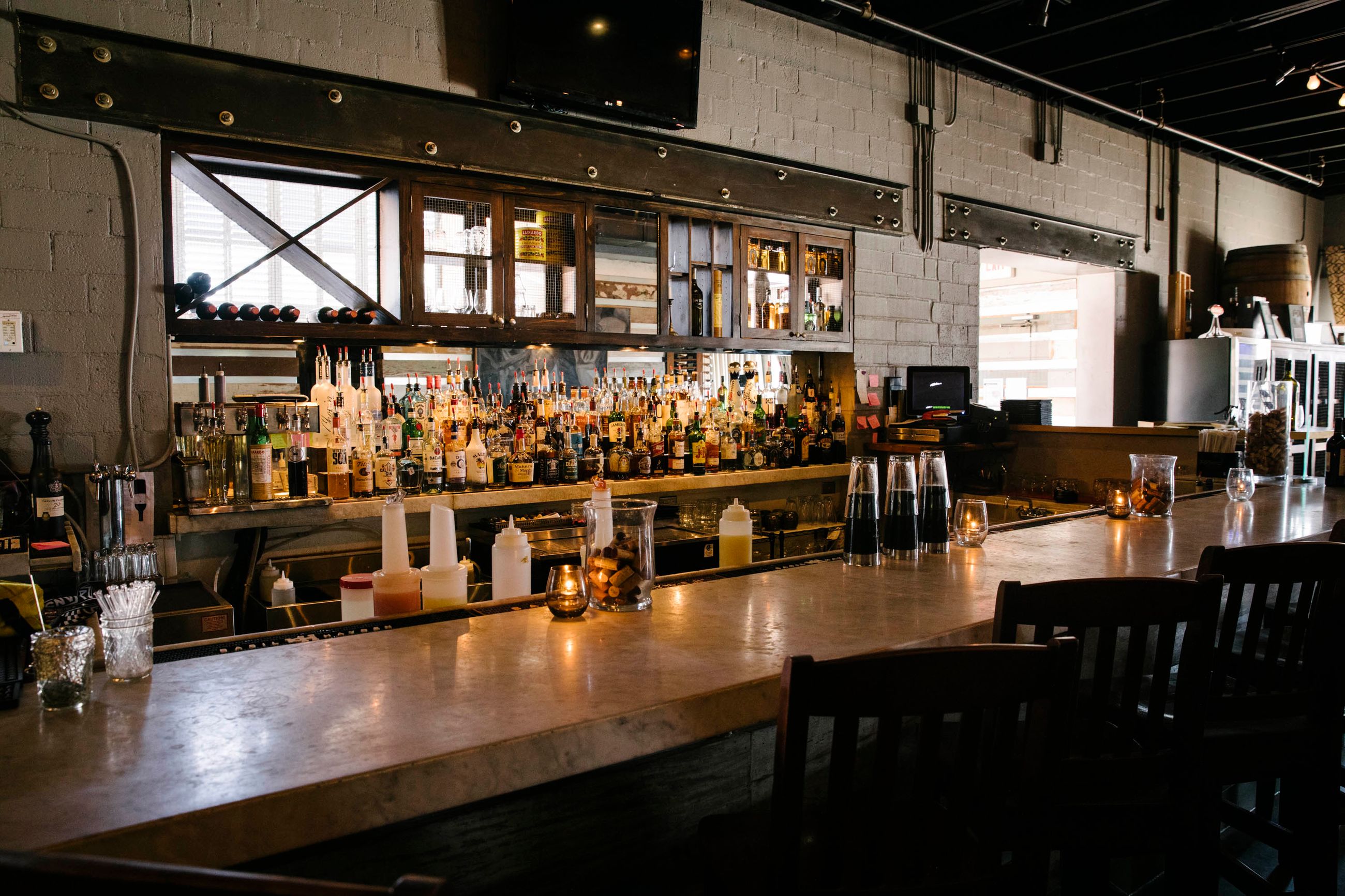 Hours & Location | Queenie's Steakhouse in Denton, TX