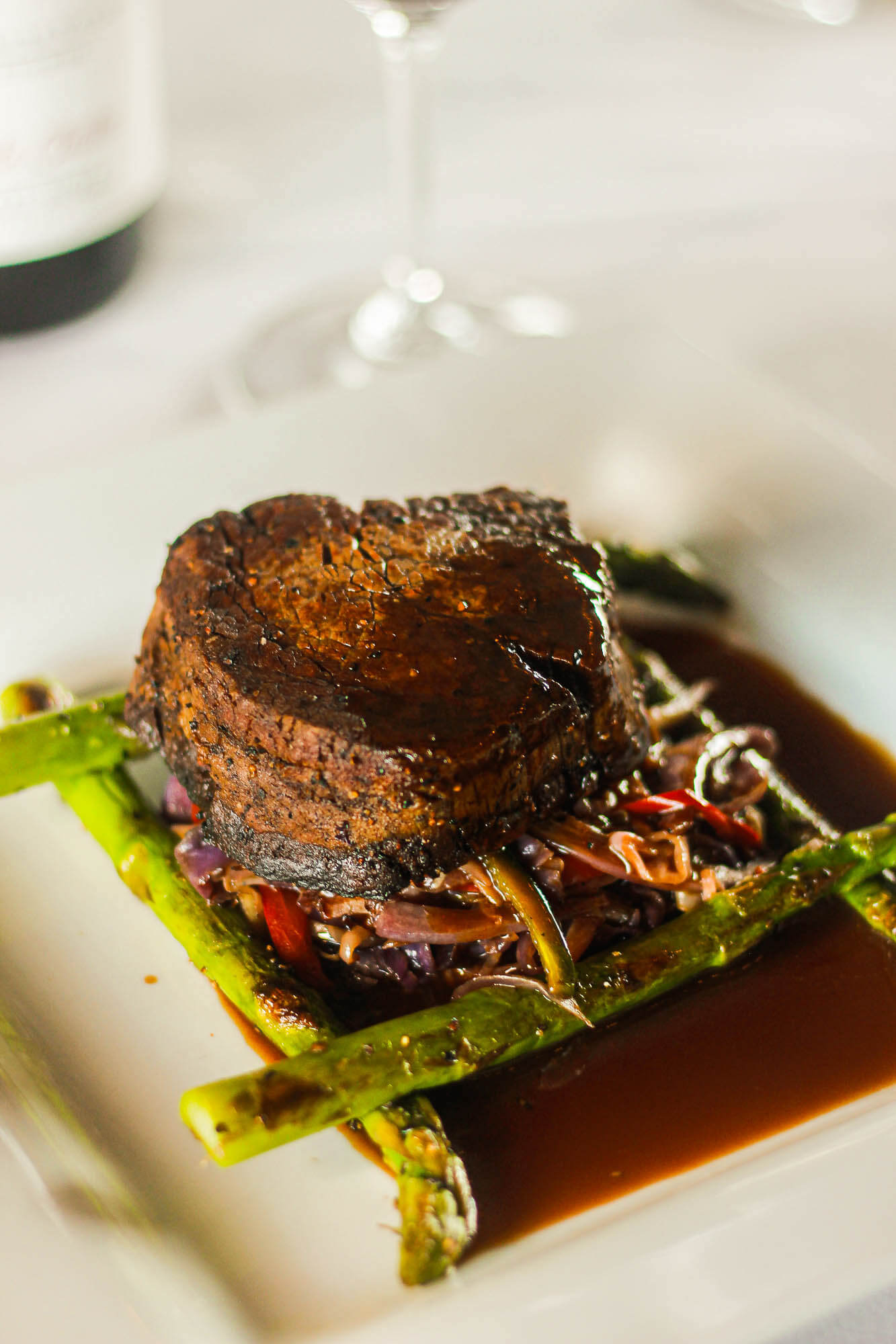 Queenies Steakhouse - 66q1c7n