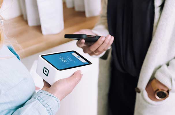 Commercial Use Cases | Lessen