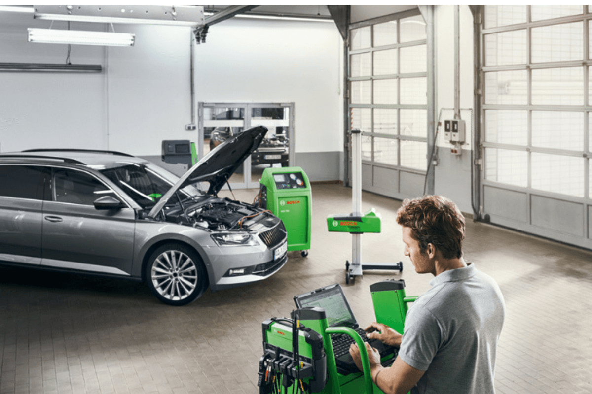 Voiture endommagée par un garagiste (hors réparation)