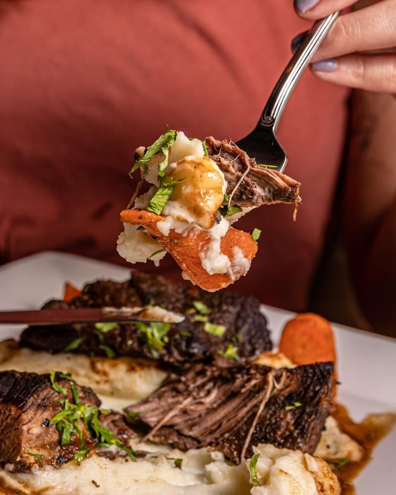 Kurant Wine Bar Midtown East Home