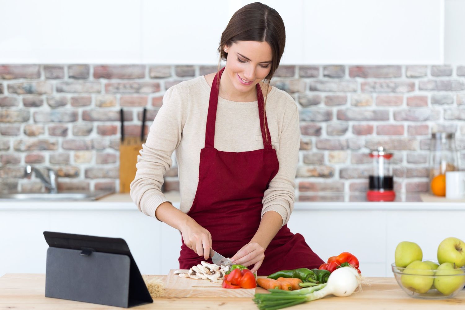 CV commis de cuisine débutant : guide de rédaction