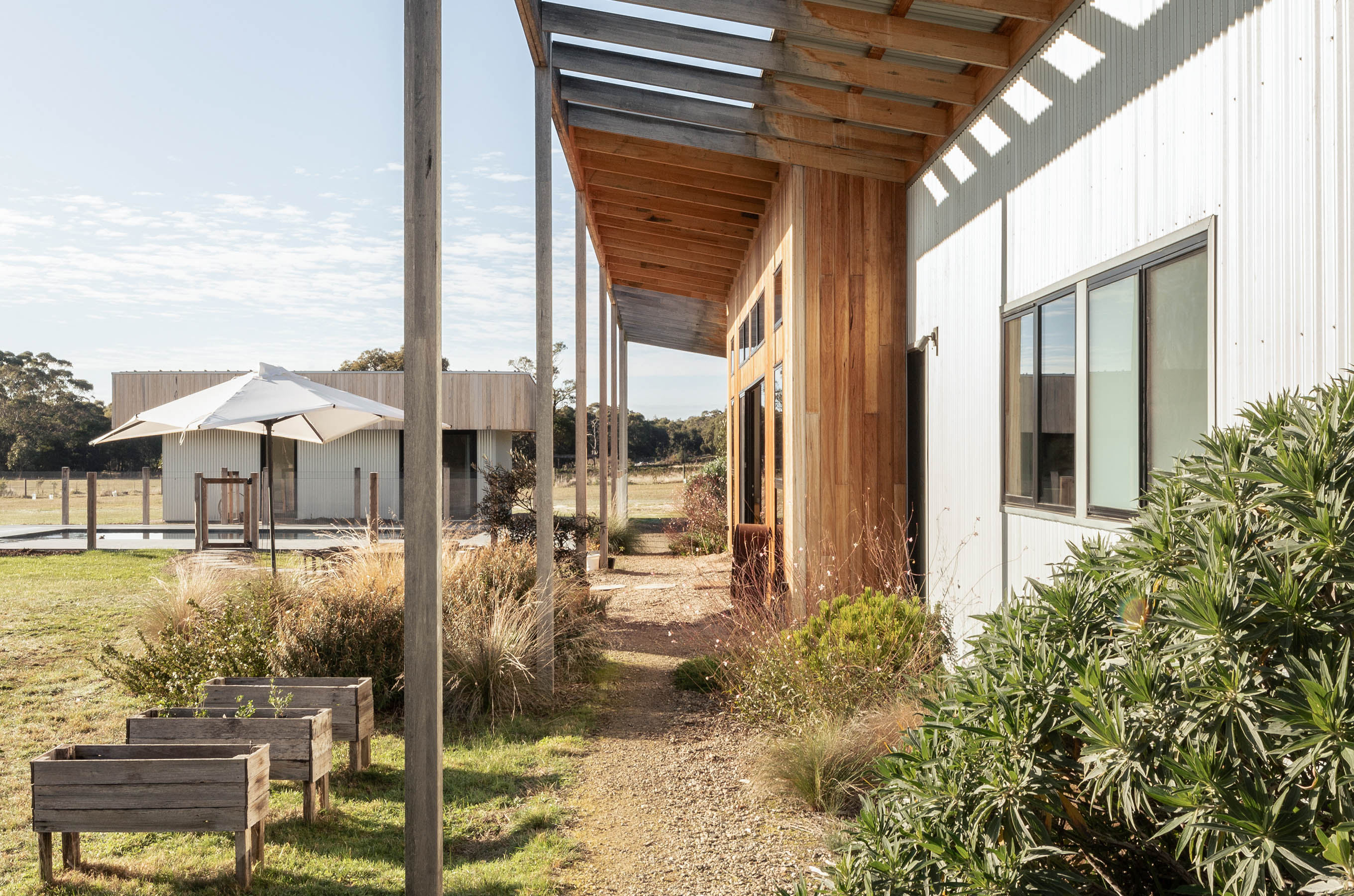 13 Off-Grid Builds That Prove Self-Sufficiency Actually Works - Off Grid Self Sufficient Penthouse View