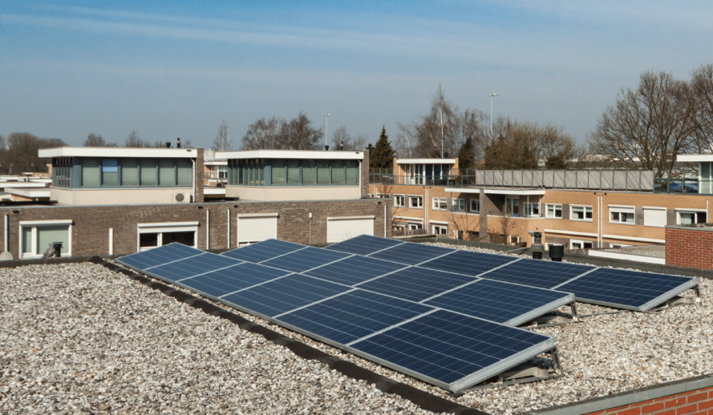 Can You Put Solar Panels on a Flat Roof? MakeMyHouseGreen