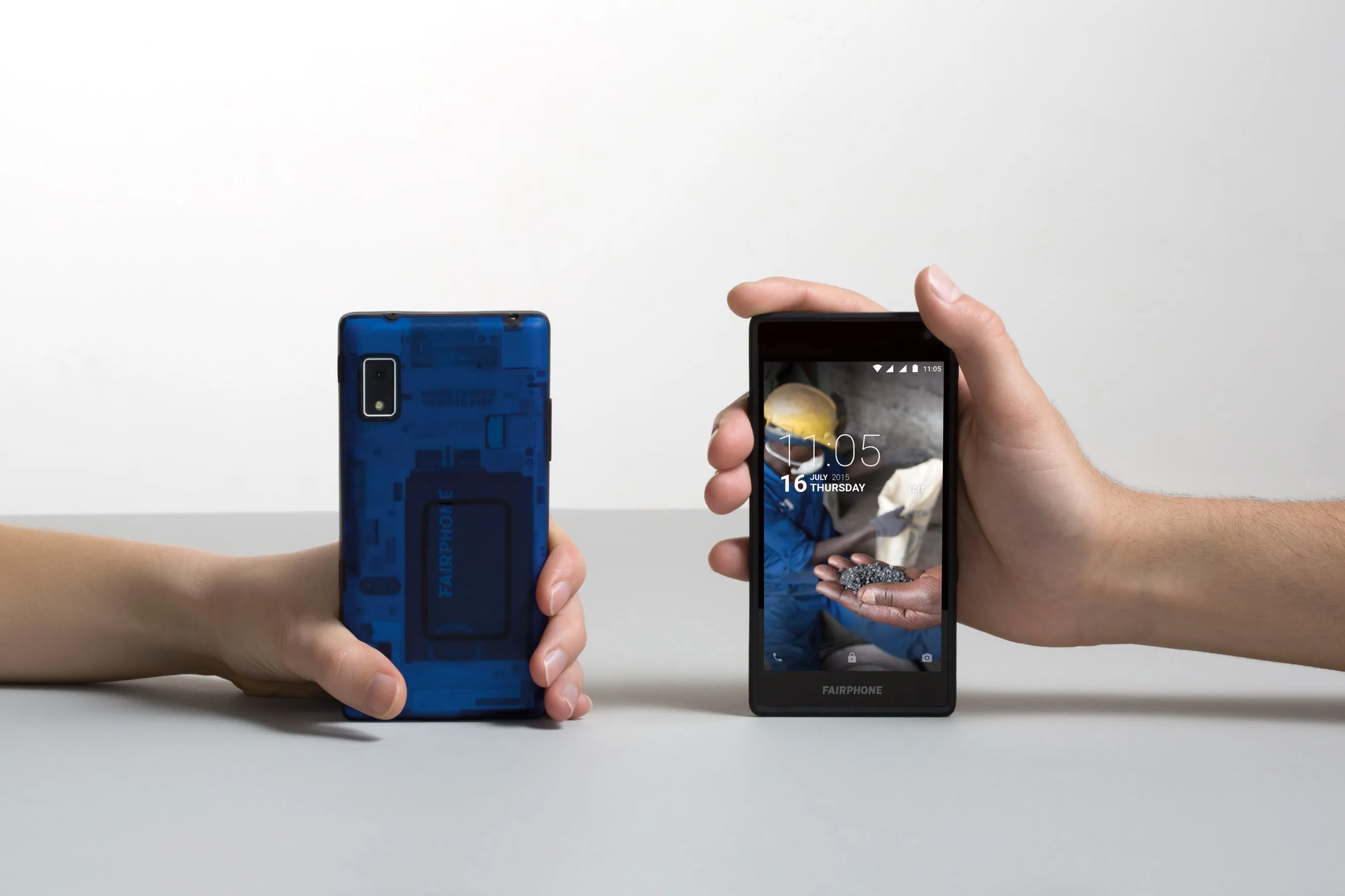 Image of fairphone device