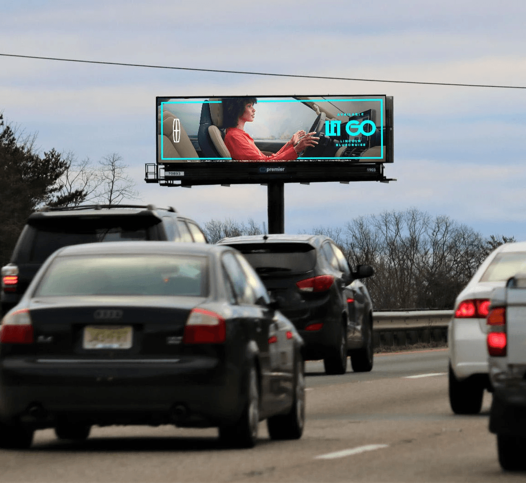 Digital Billboards Screenverse DOOH Advertising