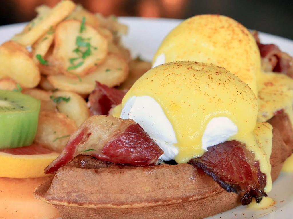 Eggspectation Allday Breakfast Restaurant The Beach JBR, Dubai, UAE