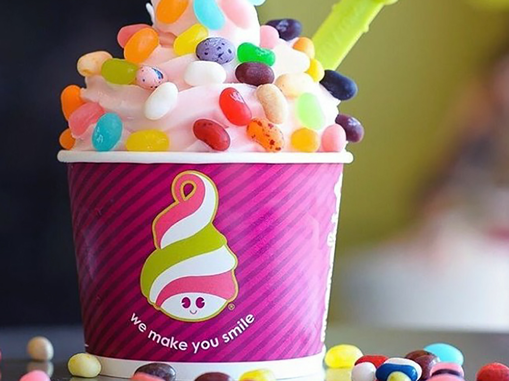 Menchie's Frozen Yogurt Shop The Beach JBR, Dubai, UAE