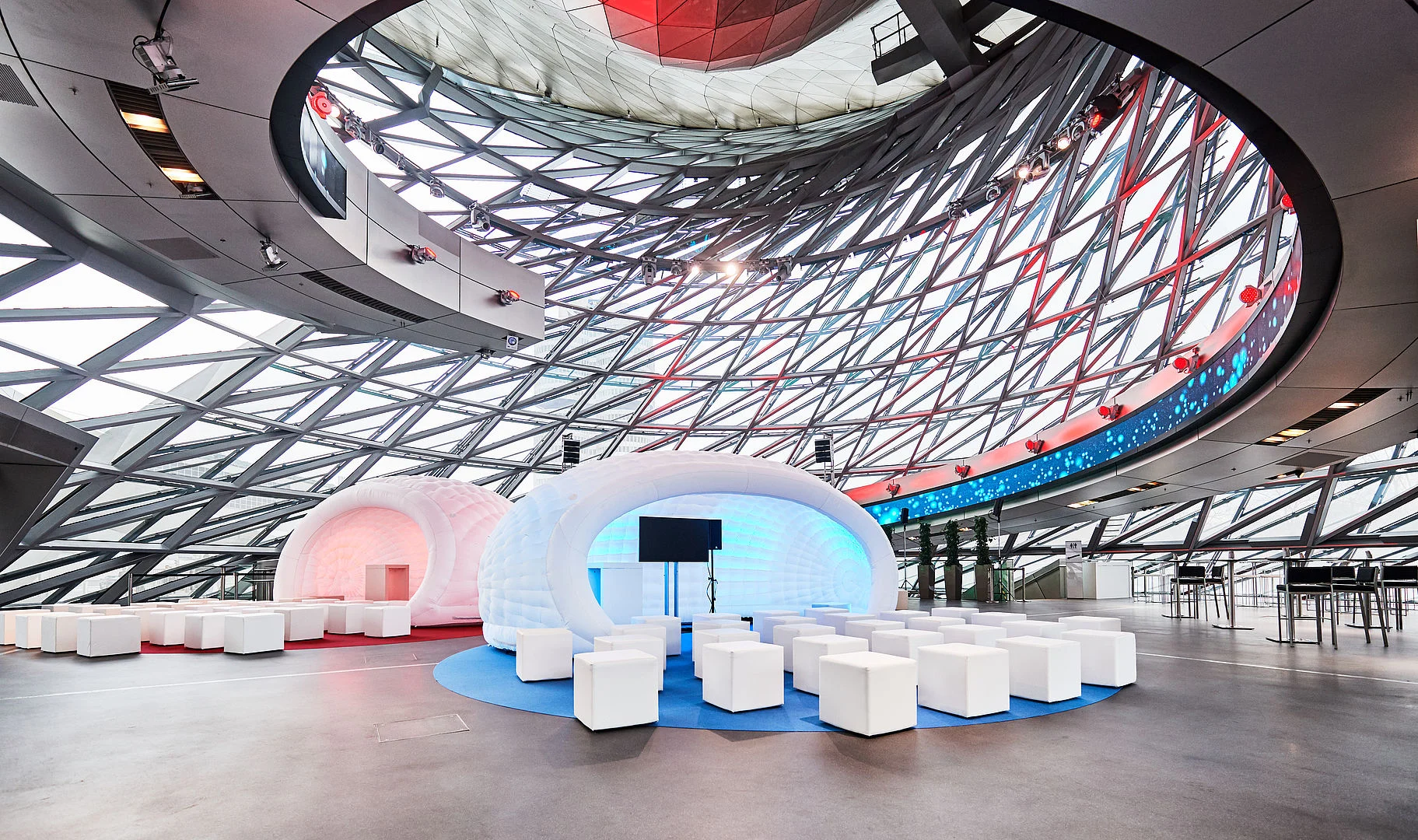 Dome huren » Unieke opblaasbare domes voor events - QuickSpace