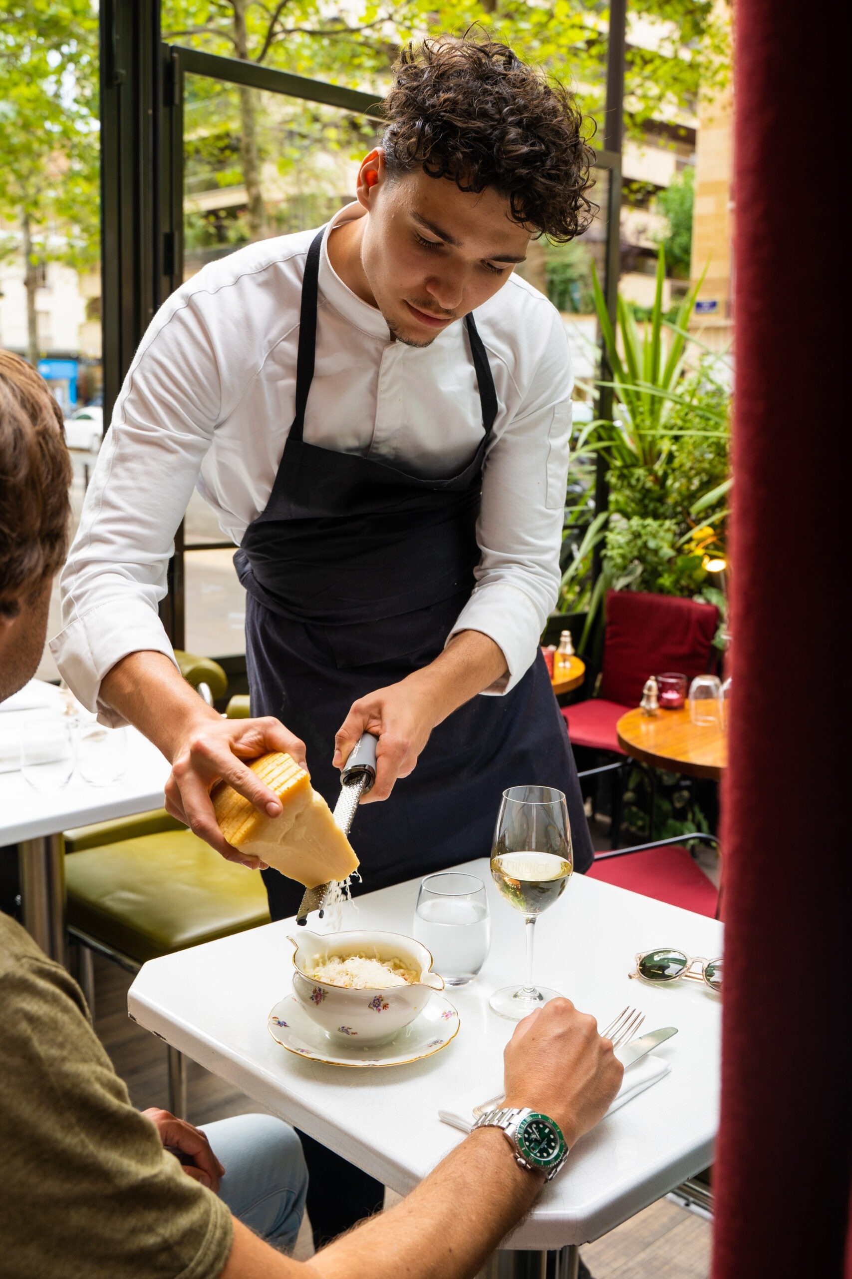 Abstinence Restaurant et Bar à Vinyles Paris 15ème