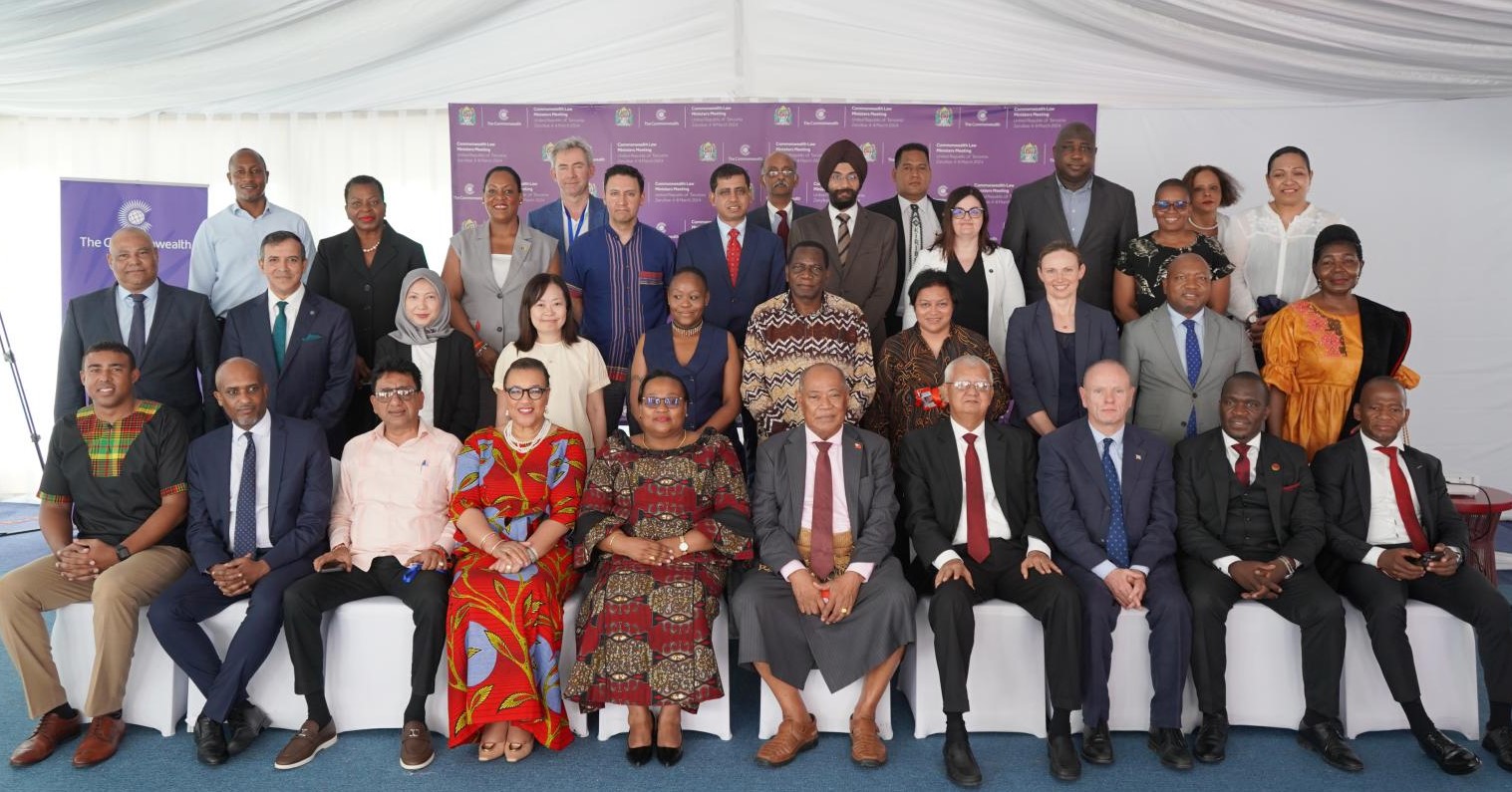 The Digital Commonwealth