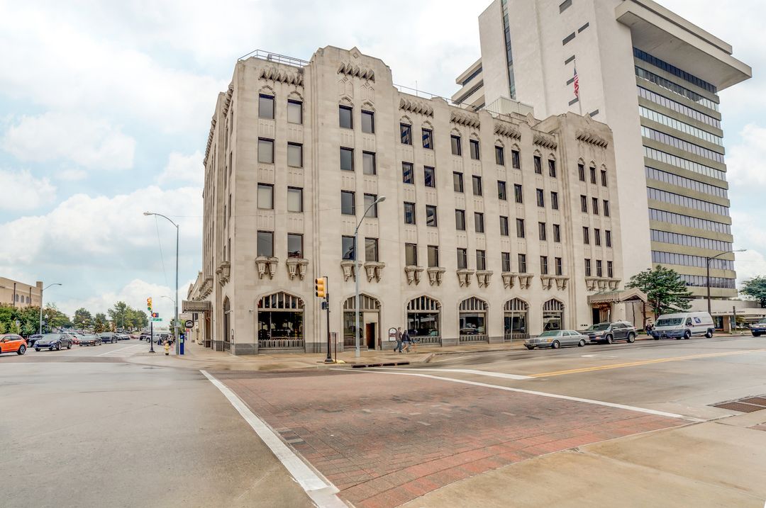 Art Deco Apartments