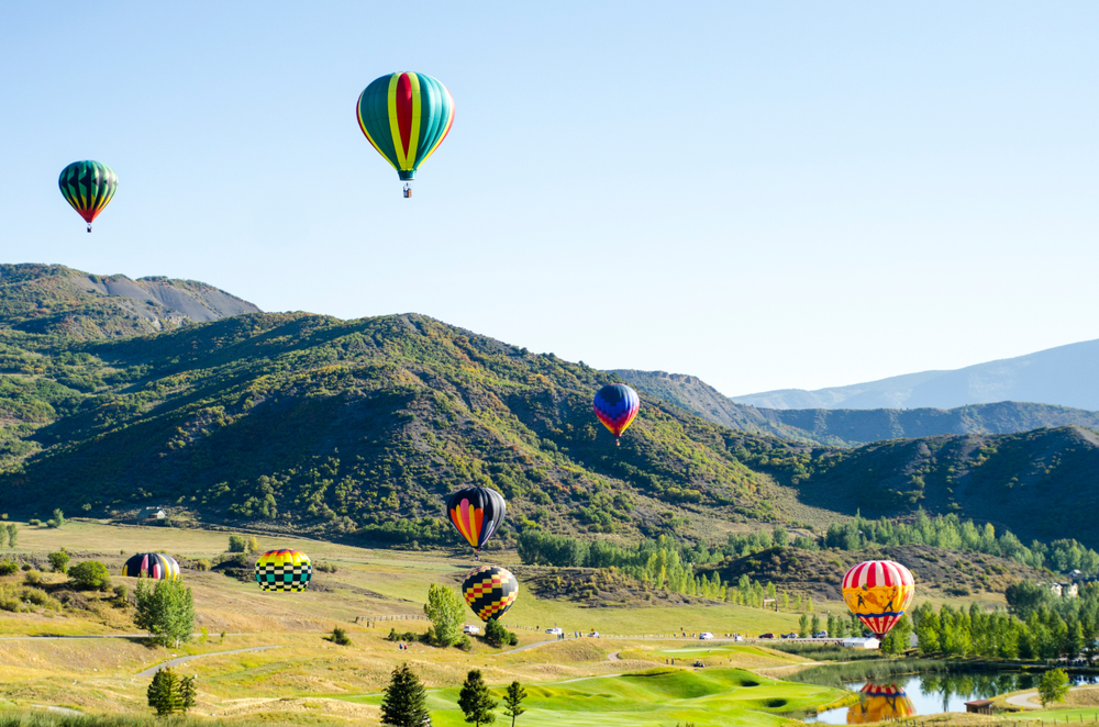 Best Time to Visit Aspen, CO (Monthly Guide by a Travel Pro!)