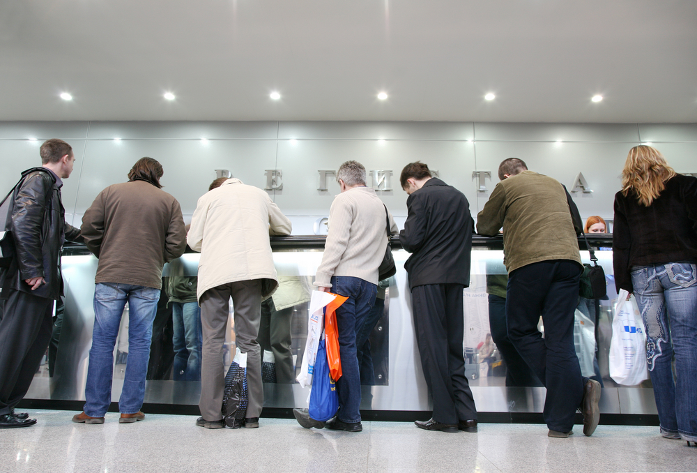 United Airlines CarryOn Rules (Exact Size & Weight Restrictions)