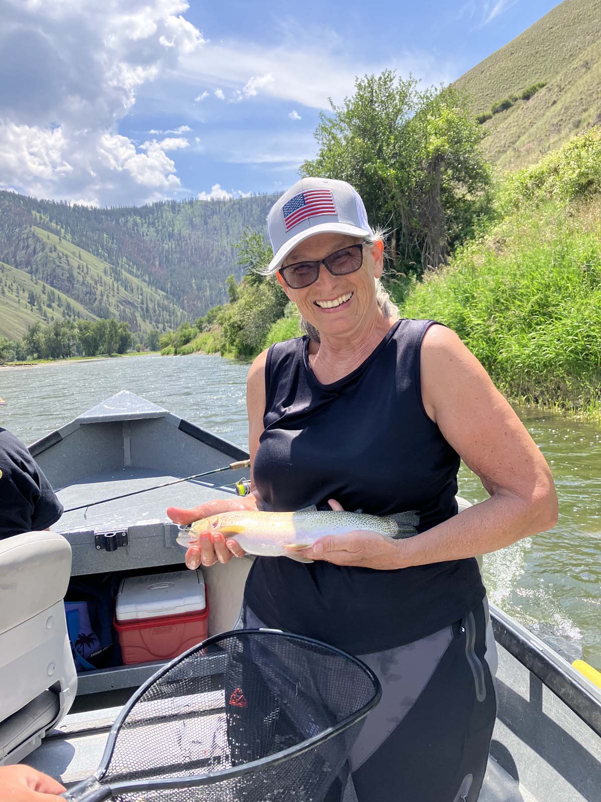 SALMON RIVER FISHING visual data 2