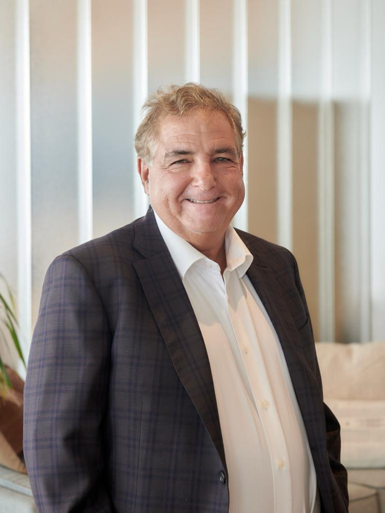 Meet Our Savant Growth Team Investment Experts