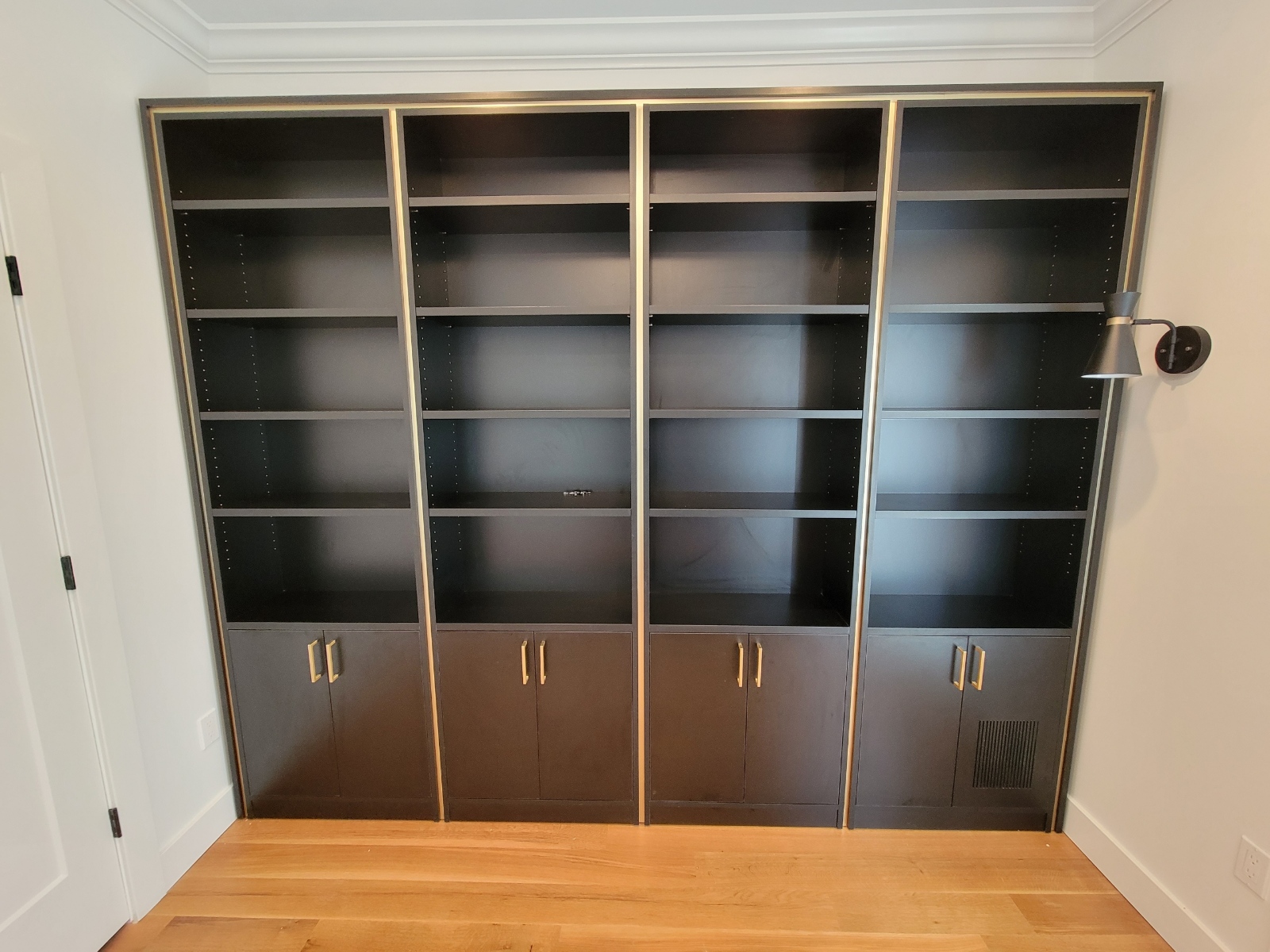 Seleqt Bookcases Gallery
