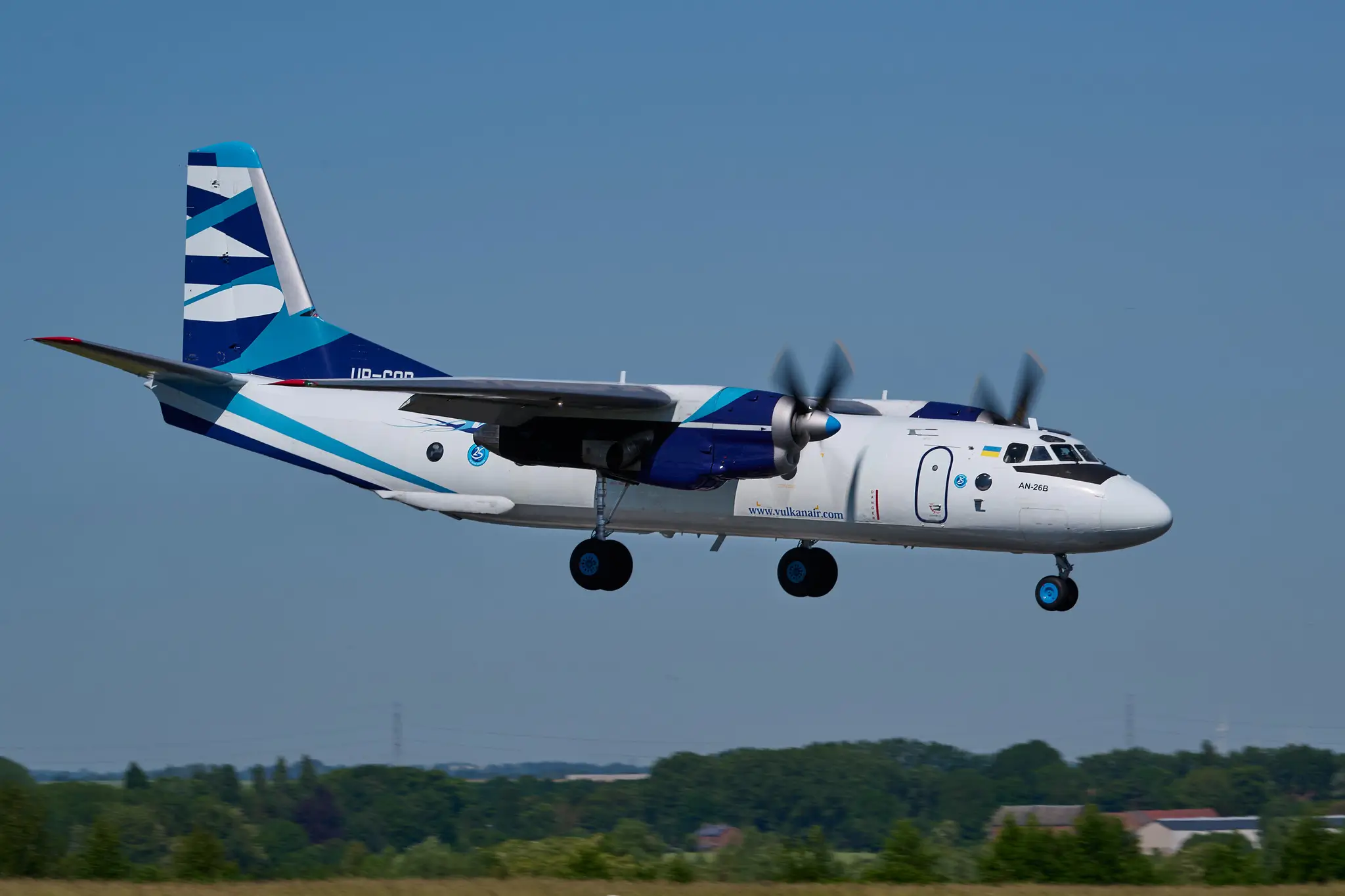 Antonov AN-26 | Reliable Medium-Capacity Freighter | Fliteline