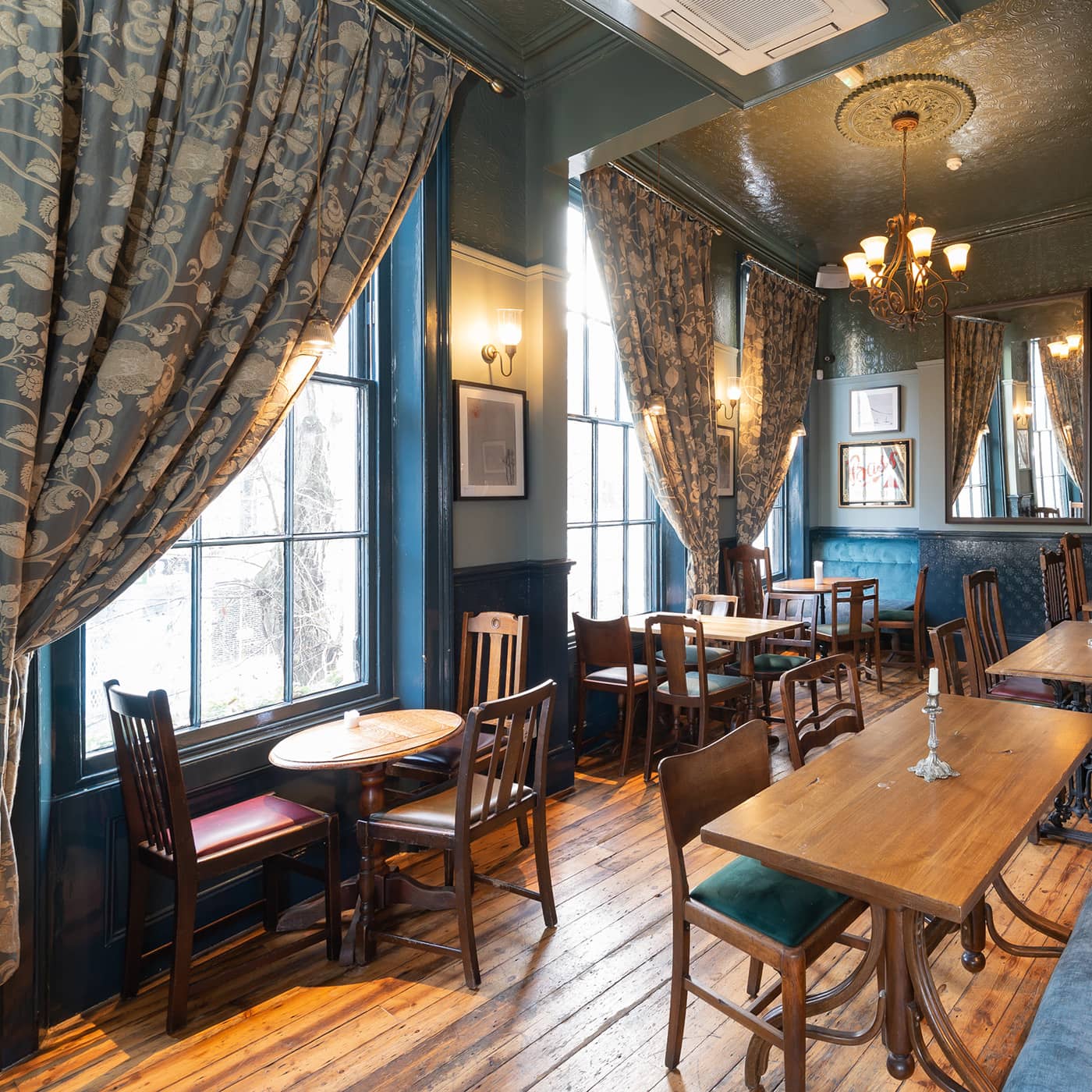 The Cock & Bottle Food, Drinks, & Hospitality in Notting Hill