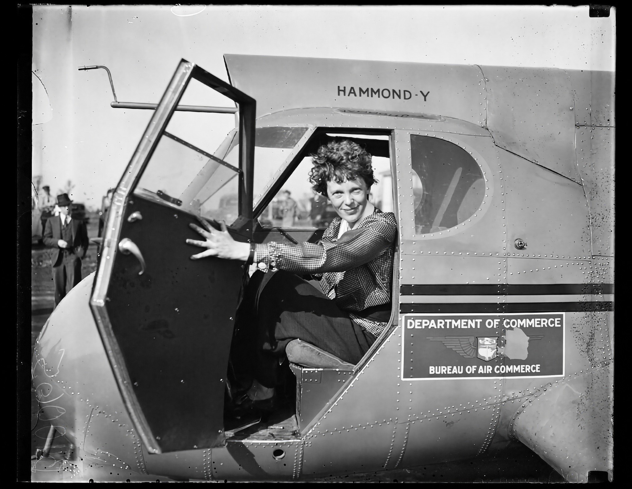 5/20/1932: First Female Solo Transatlantic Flight - Vimarsana News