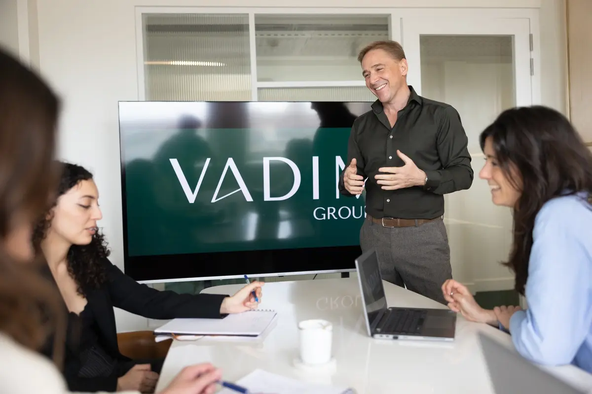 Contactez nous Groupe Vadim