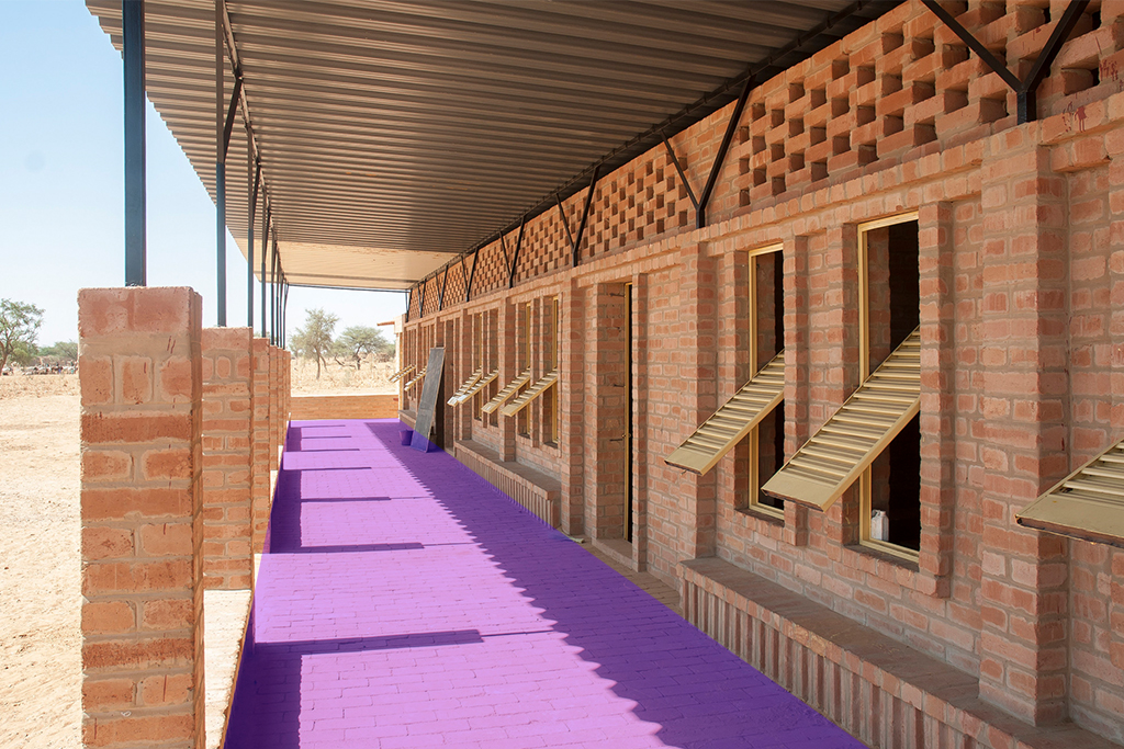 5 Types of Circulation In Architecture with Examples