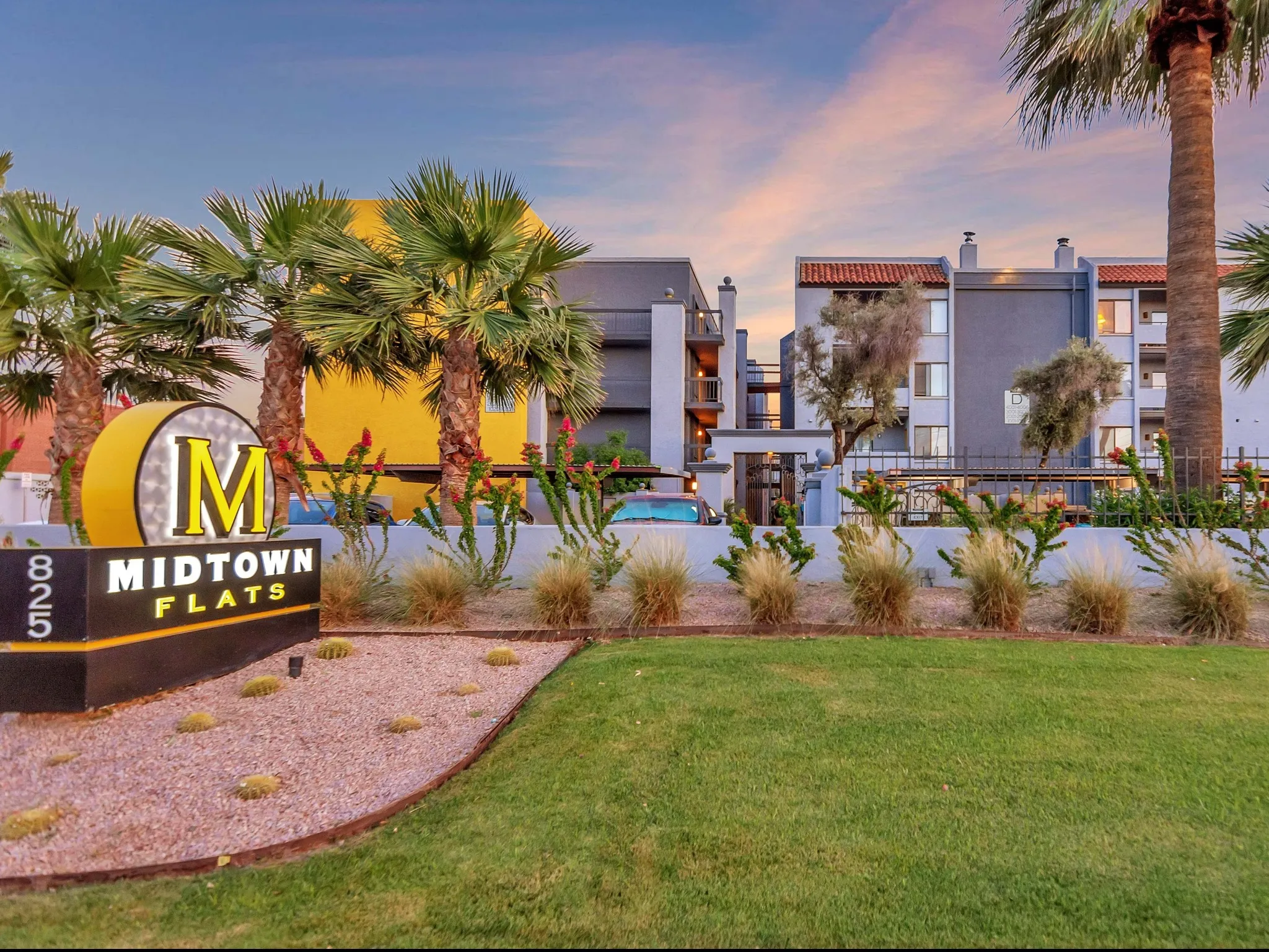 Luxury Apartment Phoenix Phoenix Apartment for Rent Midtown Flats