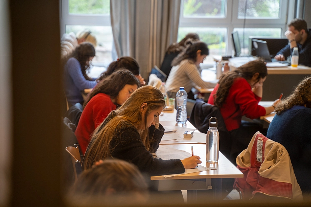 Classe de préparation à l'examen d'entrée en médecine en Belgique