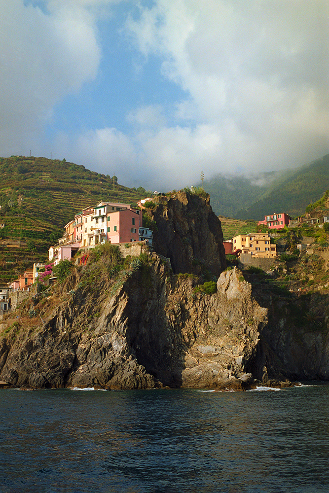 Cliff Manarola, Italy