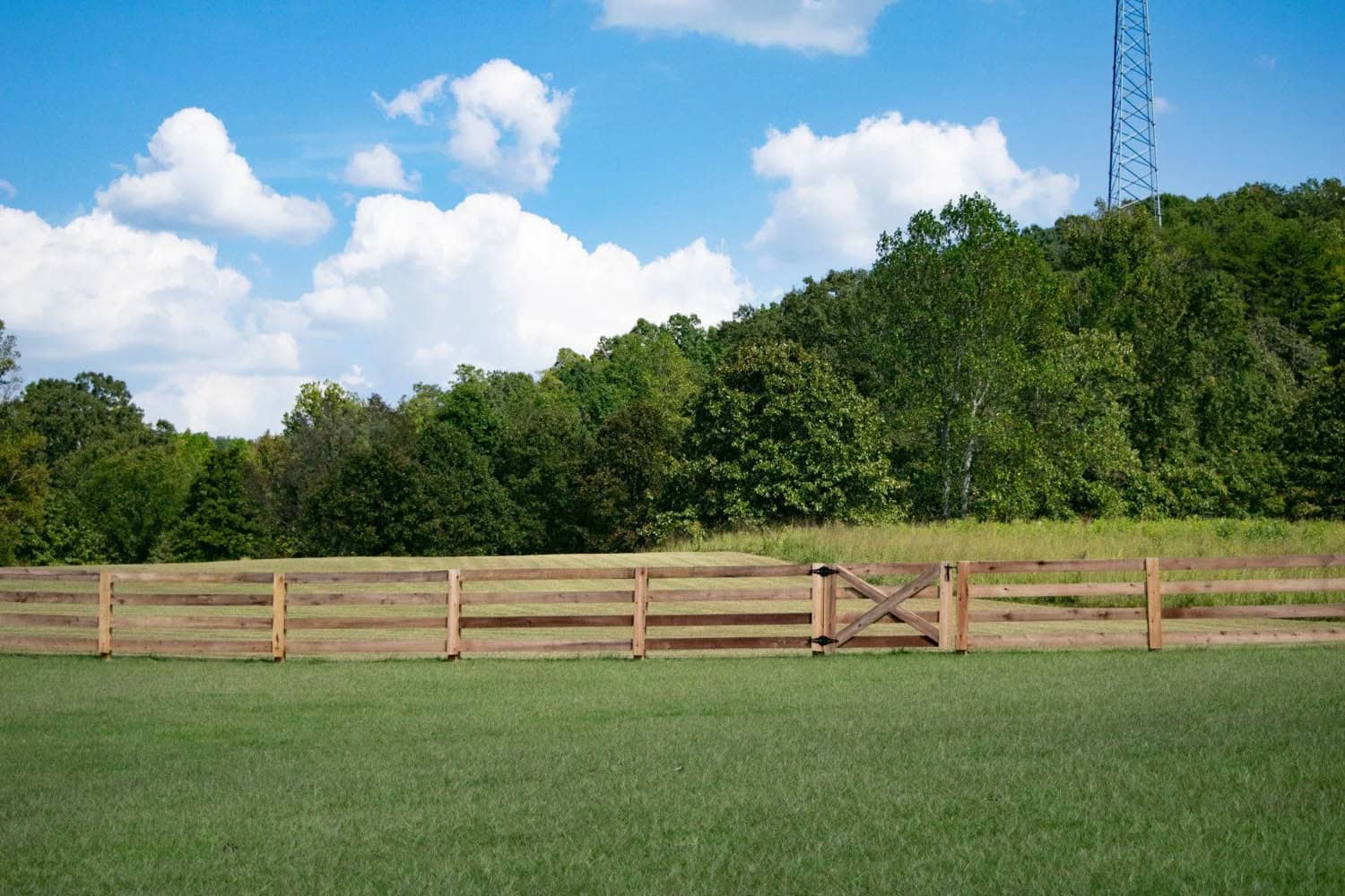 Residential Agricultural & Farm Fencing LC Fence, LLC Knoxville, TN