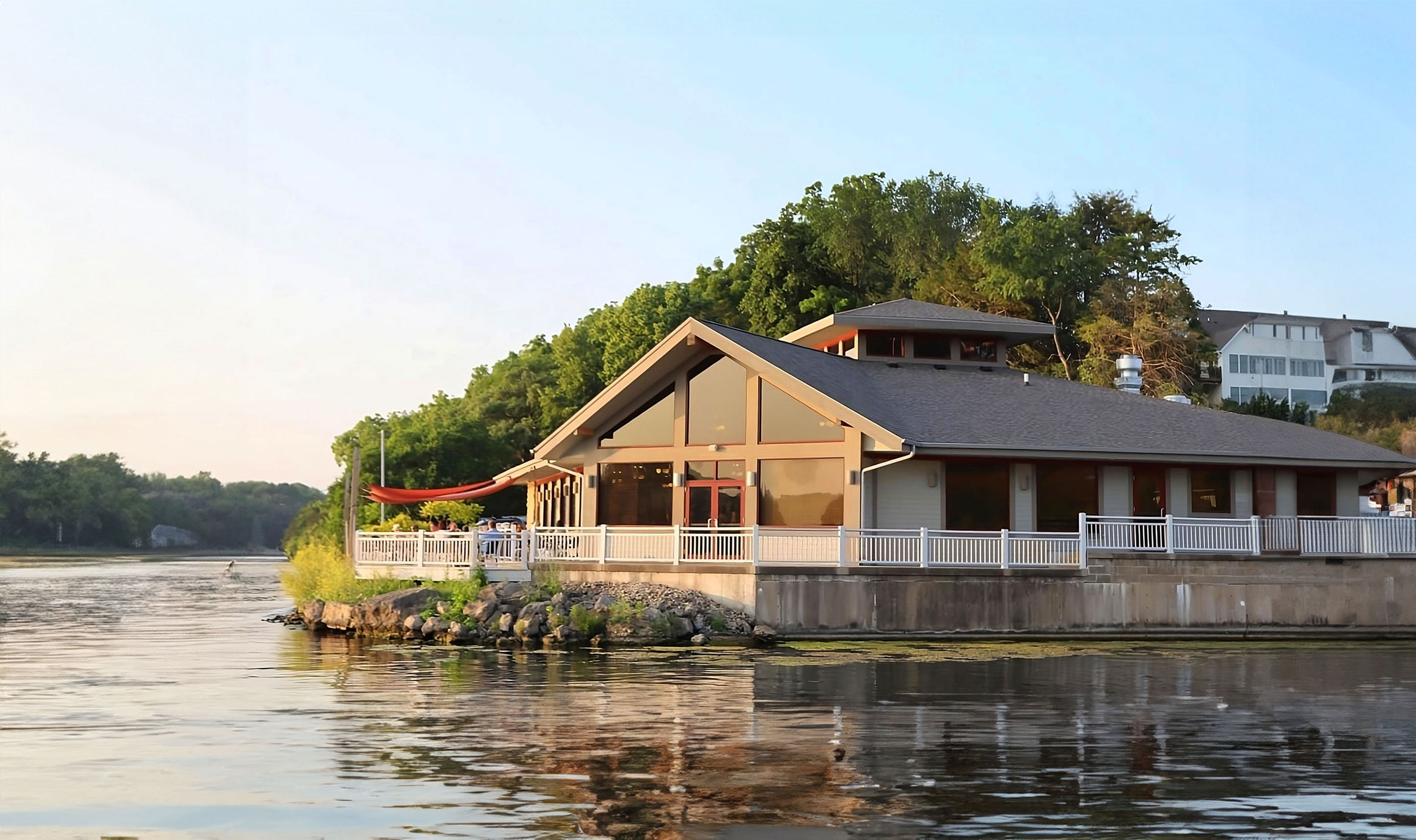 The cove restaurant lakeside dining in apple river il