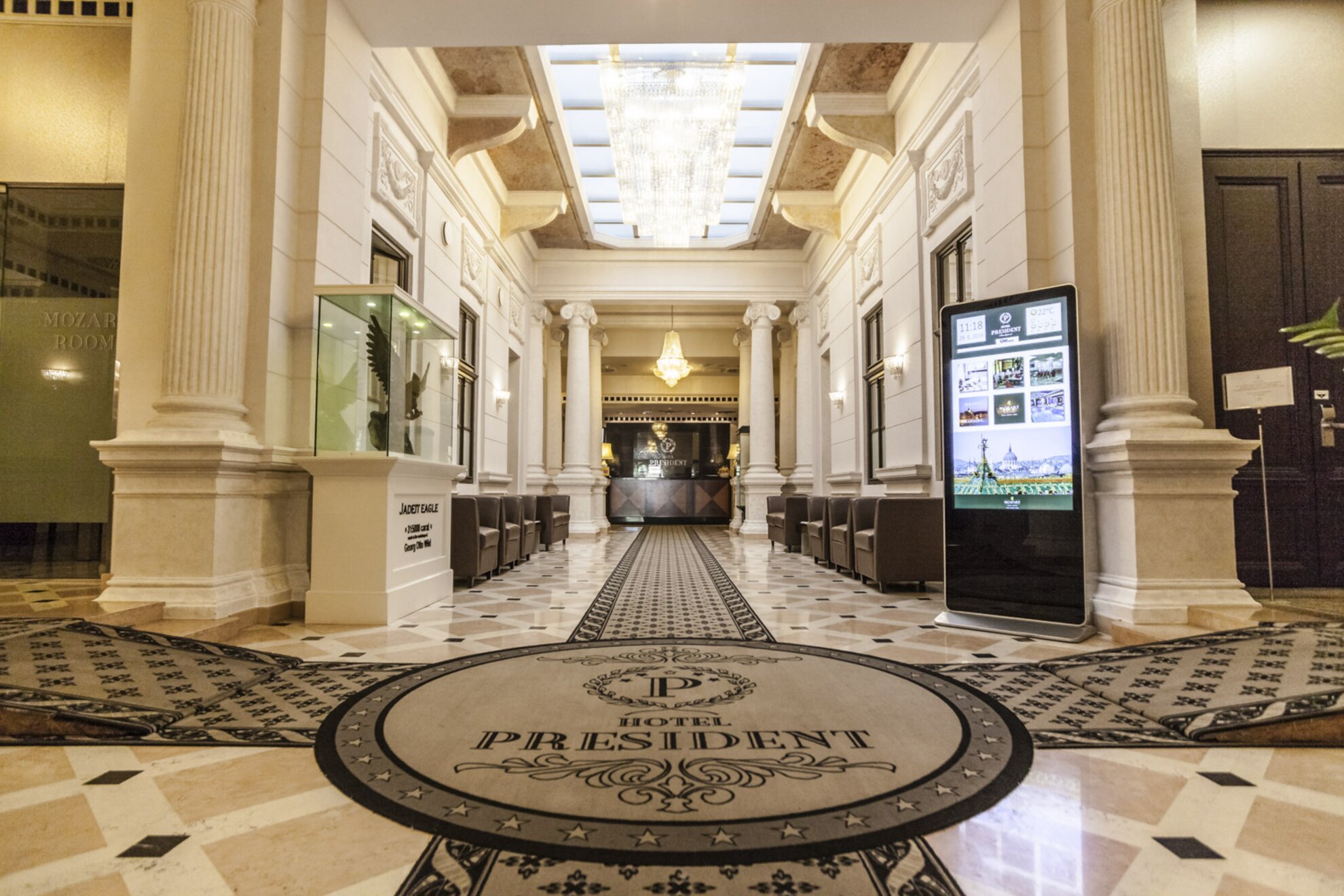 Rikka Khust photo top